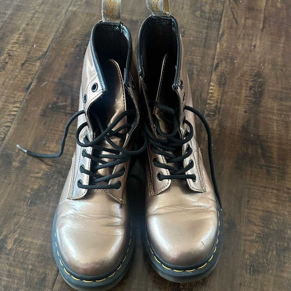 Doc Martens Bronze/Rose Gold Tone Lace-Up Boots with Black Laces - Picture 1 of 4